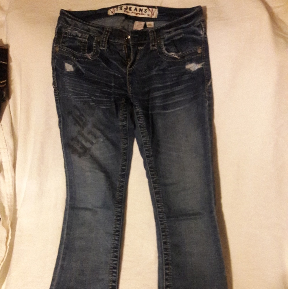 Jeans